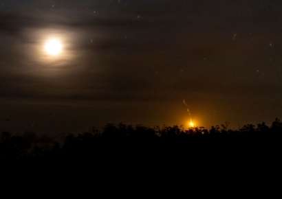 "한국이 판매한 무기가 우리 영토 폭격에 쓰여"…들고 일어난 캄보디아인들