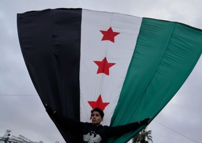 14년 내전에 화폐 가치 추락…내년부터 '0' 2개 뺀다는 이 나라