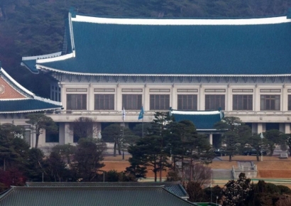 北탄도미사일 발사에 靑 "유엔안보리 결의 위반…즉각 중단 촉구"