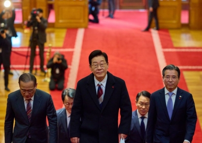 '청와대 시대' 한달…국민과 더 가까이, 소통은 더 빠르게