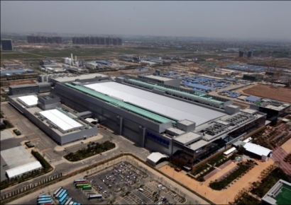 "최악 면했다"…美, 삼성·SK 중국 공장 장비 반출 '연간 승인'