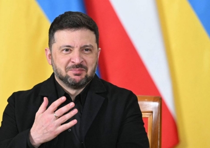 젤렌스키 "다음 달 6일 프랑스서 '의지의 연합' 정상회담"