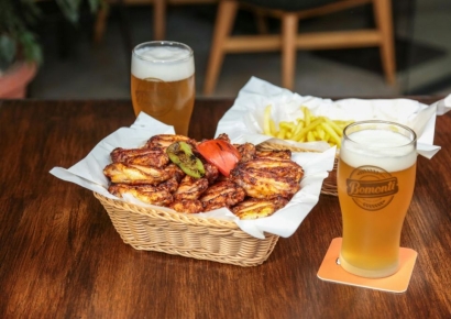 "배째라" 日삿포로 술집서  외치고 난동, 50대 한국인 남성 체포