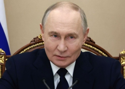 "푸틴 비밀궁전…노화방지 냉동치료실서 금도금 욕실까지"