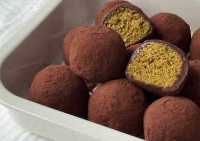 "어차피 못 먹는데 줄 서서 뭐해" 편의점 난리 났다…'두쫀쿠' 열풍에 덩달아 특수