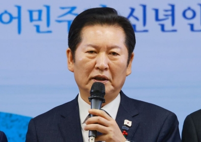 [6·3지방선거]'당원 주권' 강화한 민주 vs '당심 비중' 고심 빠진 국힘