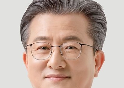 [신년사] 정용래 대전 유성구청장 "모든 분야에서 유성만의 고유 브랜드 만들 것"