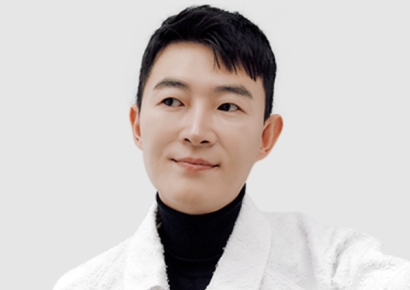 '일타 강사' 현우진 "수능 문제 거래 사실 아냐…문항 수급 채널 중 하나"