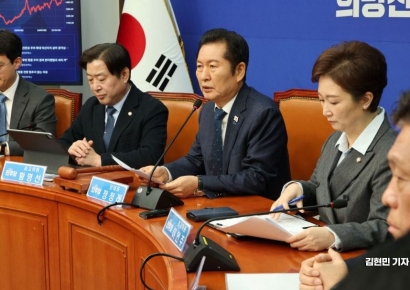 [포토] 정청래, 공천 헌금 파장 속 "번민의 며칠…최종 책임은 내게"