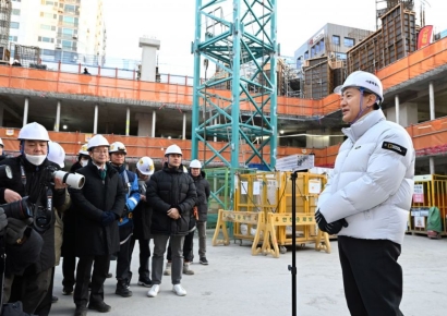 오세훈, 올해 첫 일정 영등포구 재건축 방문…"안전사고 최소화"[부동산AtoZ]