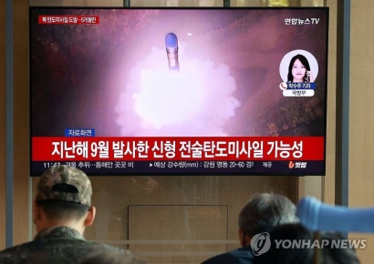 北, 이 대통령 방중일에 탄도미사일 도발…마두로 축출 영향도