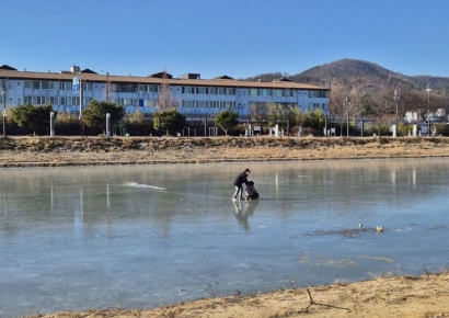 경주시 "하천 얼음썰매 위험"…북천·애기청소 출입 자제 긴급 당부