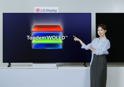 LG디스플레이, '최고 기술력' OLED 전략 제품 공개