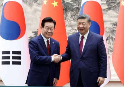 국빈 방중 사흘째 李대통령, 中 권력서열 2·3위와 연쇄 회동