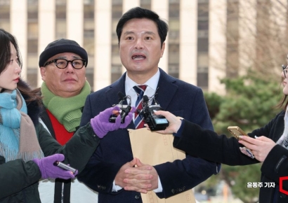 [포토] 김태우 전 강서구청장, 경찰 출석