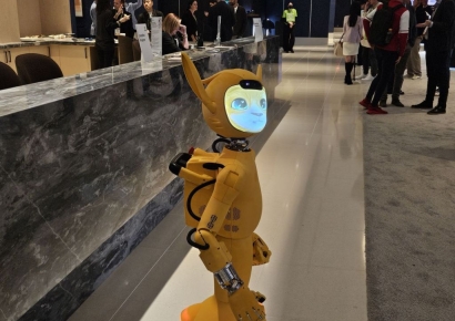 [CES 2026]"사람 비키세요, 로봇 지나갑니다"‥드디어 막 오른 CES '첨단 기술의 향연'
