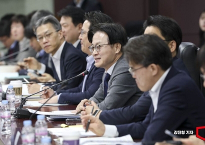 [포토] 모두발언하는 김정관 산업부 장관