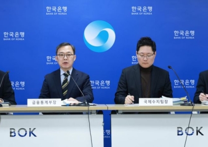 작년 '사상 최대 경상수지' 확정…"반도체 견인, 올해 더 좋다"(종합) 