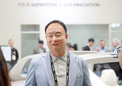 문혁수 LG이노텍 사장 "로봇 부품 올해 양산·유리기판 2028년 상용화"