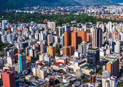 한때 부자나라였는데…130060.2% 치솟은 물가, 빈곤국 된 이 나라