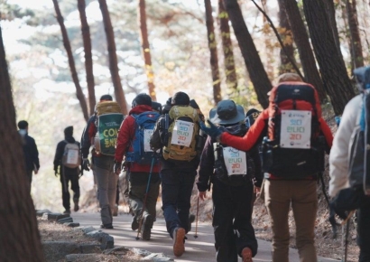 "이제 우리만 못 가네" NYT서 찜했다…'한국판 산티아고 순례길' 어디