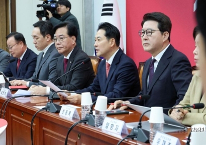 [포토] 장동혁 "北 무인기 주장 대응, 굴욕 넘어 황당"