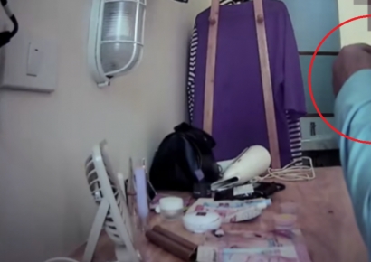 투숙객 자리 비우자 향수 뿌리고 아이섀도 써보고…직원들 "훔치진 않았어요"