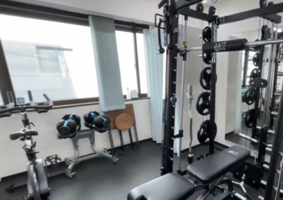 혹시 운동 못해서 눈치만 보고 있나요?…독방서 즐기는 1인 운동 확산 중인 日[혼자도되나요]③