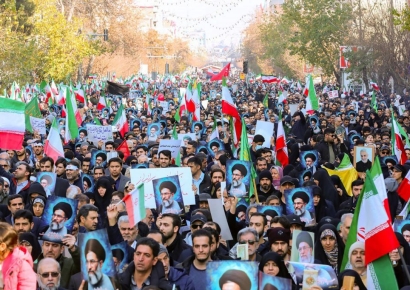 트럼프 '군사 옵션' 압박에 이란 "핵 협상 가능성" 언급