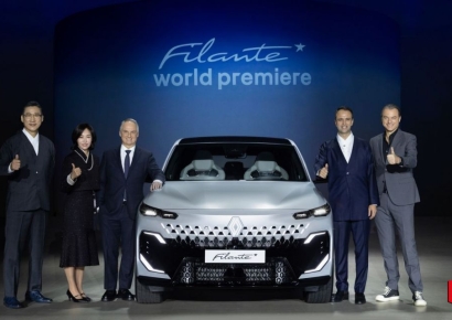 "프랑스가 디자인하고 한국이 만들다"…르노 '필랑트' 세계 첫 공개