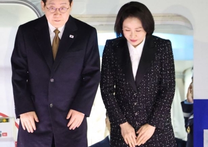 방일 마친 李대통령 귀국…15일 UAE 행정청장 접견 