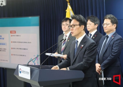 [포토] 행정통합 관련 브리핑하는 김민석 총리