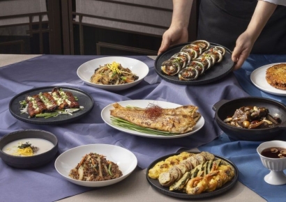 "조상님, 이번 설은 60만원 상차림으로 모실게요"…불티나는 호텔 차례상