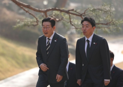 靑 "반도체 관세, 기존 한미 합의에 따라"…쿠팡 사태 "확대 해석 경계"