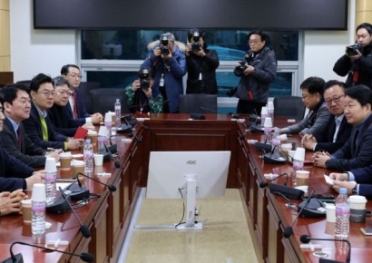 국힘 대안과미래, 배현진 징계에 "패배의길 가는 자해행위"