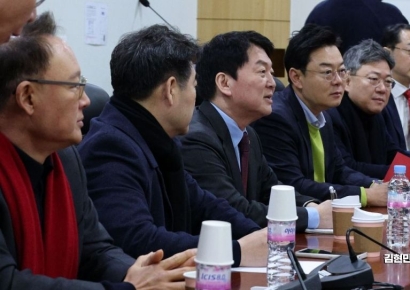 [포토] 안철수 “장동혁 단식과 당게 문제는 별개…본질 집중해야”