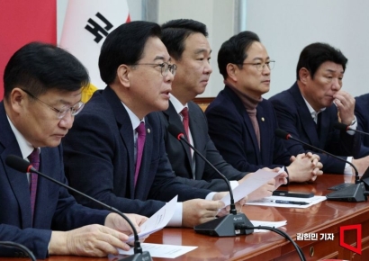 [포토] 송언석 "신임 靑정무수석, 장동혁 대표 단식 농성장 방문해야"