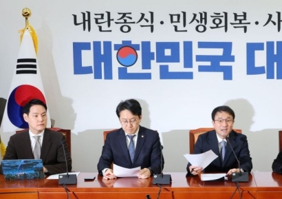 [포토] 한병도 "국민의힘 100만 당원, 통일교·신천지로 쌓았나"