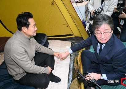 장동혁 '쌍특검 단식' 엿새째…유승민도 격려 방문 