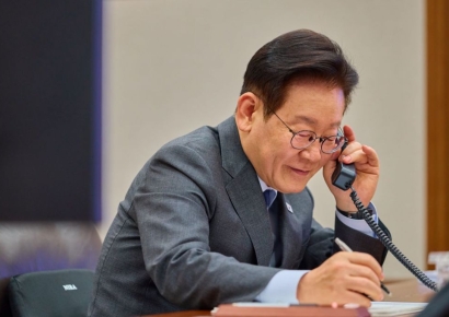 李대통령, 카타르 국왕과 통화…"국방·방산, 에너지 등 협력 확대 기대"