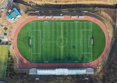 겨울 한파 녹인다… 전지훈련 메카 '울진', 축구·배드민턴·야구 열기 ‘후끈’
