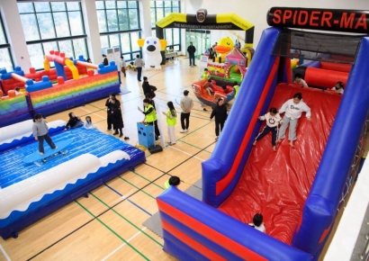 눈·바람 대신 웃음… 울릉군 청소년센터, 겨울방학 ‘에메랄드 키즈카페, 에어바운스 팡팡’ 성료