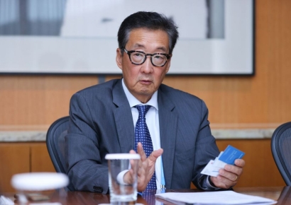 빅터 차 "韓 핵잠, 中 보복 부를 것…美·日과 공동 대응해야"