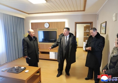 북한도 설에 쉬나요?…김정은 생일 겹쳐 이번엔 '긴 연휴'