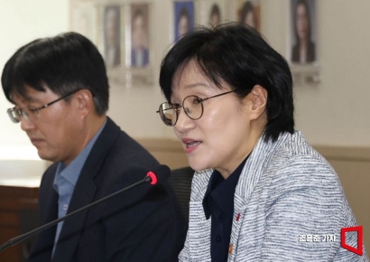 [포토] 온라인상 청소년 안전 관련 발언하는 원민경 장관