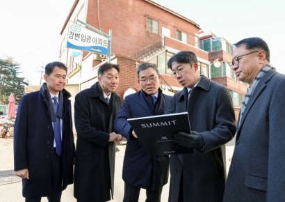 대우건설 "성수4지구 분담금 최소화"…김보현 사장 현장행