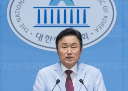 HUG 사장 최종 후보에 최인호 전 의원