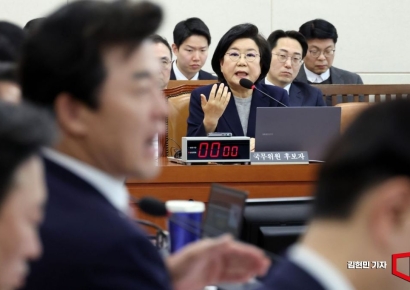 [포토] 이혜훈, 갑질 의혹에 "국힘이 전직 보좌진 압박" 항변