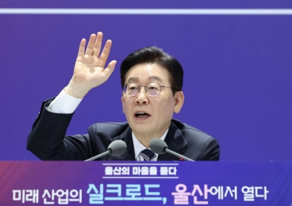 李대통령, 울산 전통시장 깜짝 방문에…"민생쿠폰 또 안주시나요?"