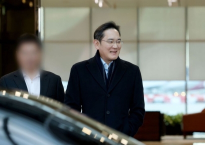 "이번이 마지막 기회" 이재용, 임원 2000여명에 '기술 경쟁력 회복' 강조